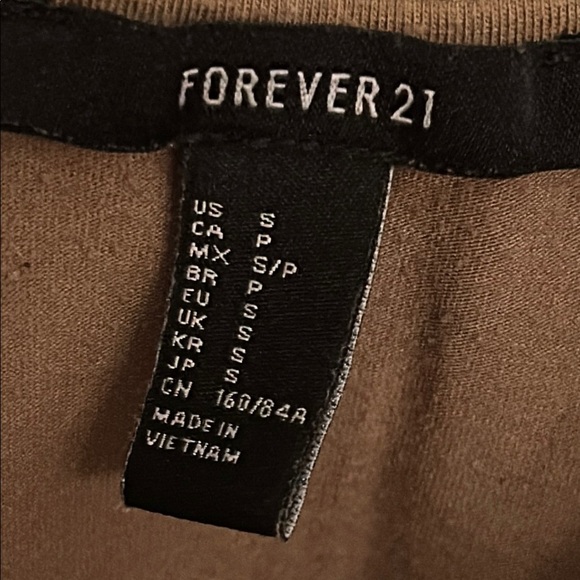 Forever 21 Brown Sleeveless Crop Tank - Picture 2 of 3